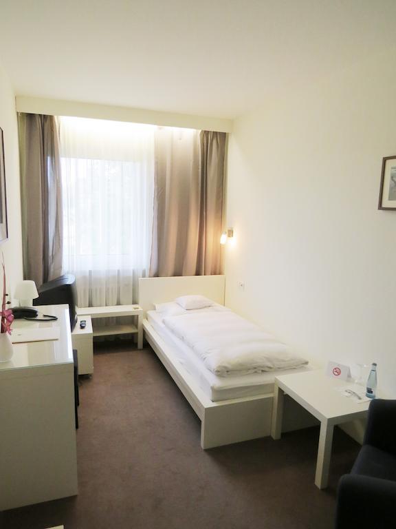 Hotel & Restaurant Die Linde Wangen  Pokoj fotografie