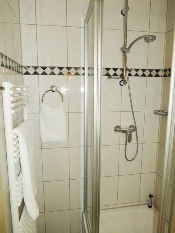 Hotel & Restaurant Die Linde Wangen  Pokoj fotografie